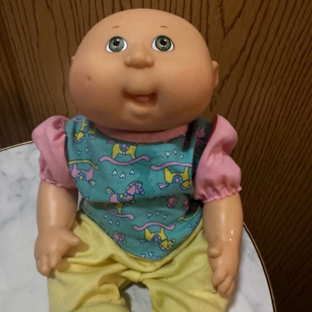 Cabbage Patch doll 1992 - Picture 2 of 9